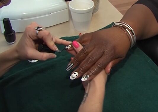 halloween-nails